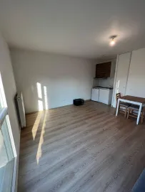 Location Loue studio meublé 30m2 à Bagneux