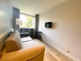 Location Location beau studio meublé Paris 4ème
