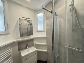 Location Beau 2 pièces de charme à Paris 15è
