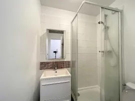 Location Location studio Lyon 7 quartier Debourg