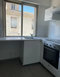 Grand F2 46m² entièrement rénové très lumineux Montpellier
