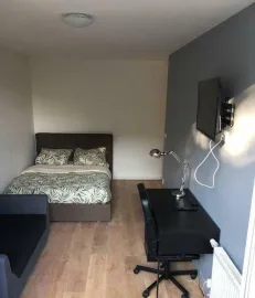 Colocation Chambre dans coloc 95 m² avec terrasse 25m²