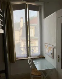Location Beau studio meublé 18m² proche de la gare