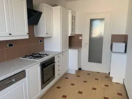 Location Beau T3 refait à neuf Lyon 3