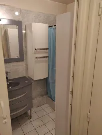 Location 3 pièces quartier pavillonnaire proche centre vill