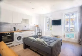 Location T1 meublé, refait à neuf, quartier central