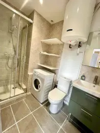 Location Studio meublé 25 m2 rénové à Bordeaux centre