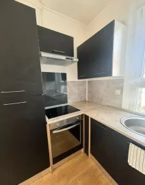 Location Beau 2P meublé 35m² lumineux proche centre-ville