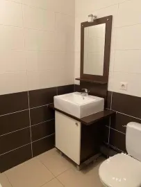 Location Beau studio meublé 28 m² La Rochelle (17000)