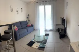 Location Beau T2 MEUBLÉ 40m² Minimes/Barrière de Paris