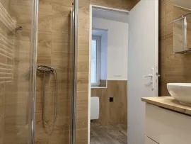 Location À propos