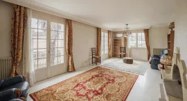 Location Villa bourgeoise 6 pièces + garage : 195 M2