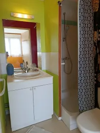 Location Studio très lumineux , residence calme et sécurisé