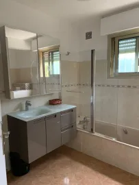 Location Appartement meublé de 100m2 au Plateau fleuri