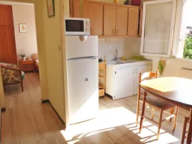 Location Bois, lac, plage, mer à "2 pas" de l'appartement!