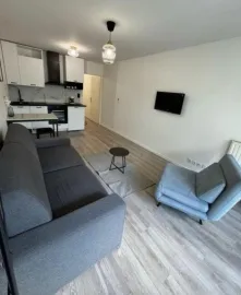 Location Studio moderne avec terrasse