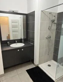 Location Beau 2P meublé 31 m² lumineux avec balcon