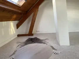Location Appartement chaleureux dans maison individuelle