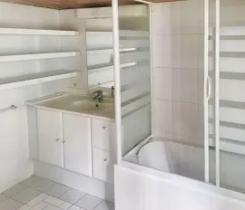 Location Appartement cosy, lumineux, orienté sud