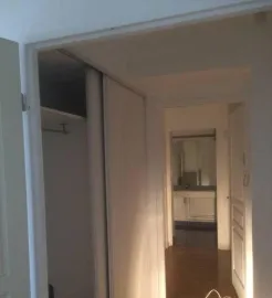 Location Location appartement 2 pièces 50 m² Paris 19E