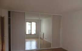 Location Location appartement 2 pièces 50 m² Paris 19E