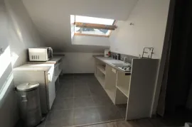 Location Loft moderrne et lumineux , calme en ville