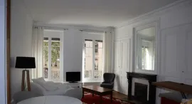 Location meublée appartement 2 pièces 57 m² Lyon 4e