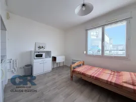 Vente PROVENCAL - 1 pièce à vendre