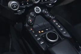 Voiture Aston Martin V8 Vantage (II) V8 4.0 510