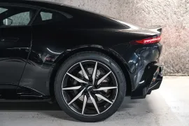 Voiture Aston Martin V8 Vantage (II) V8 4.0 510