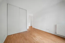 Vente Appartement 5 pièces avec balcon - Suresnes