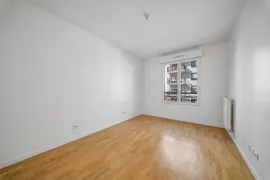Vente Appartement 2 pièces avec balcon - Suresnes