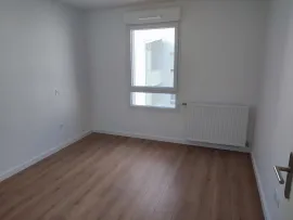 Location T3 PINEL