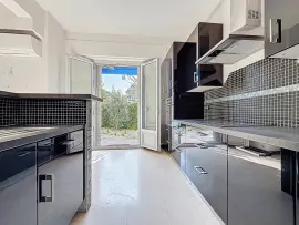 Vente Nice Cimiez - Idéal familles - Beau 4 pièces en rez de jardin dans une résidence avec parc
