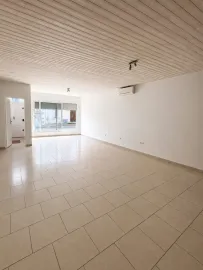 Vente Maison 150m² + Garage 200m² sur 4000m²