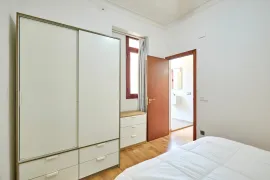 Location Carrer de Sardenya, Barcelona