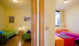 Location Carrer de la Mare de Déu del Coll, Barcelona