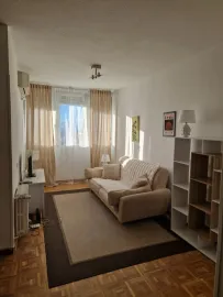 Location Avenida del General Perón, Madrid