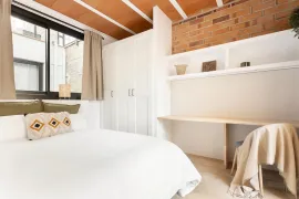 Location Carrer de l'Espanya Industrial, Barcelona