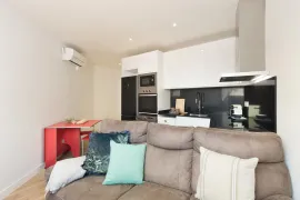 Location Carrer de Sants, Barcelona