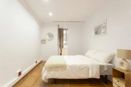 Colocation Carrer de Còrsega, Barcelona