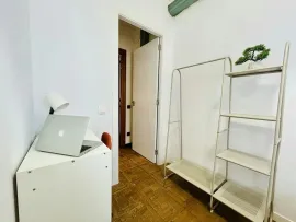 Colocation Carrer de Balmes, Barcelona