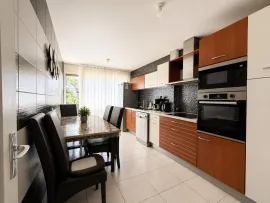 Vente Appartement T4 79m2 - 3 chambres, balcon et cave - Le Péage-de-Roussillon