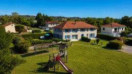 Vente Maison familiale – beaux volumes, grand terrain et fort potentiel