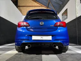 Voiture Vauxhall Corsa VXR