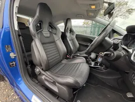 Voiture Vauxhall Corsa VXR