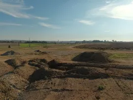 Vente À vendre – 16 hectares de Terrains Industriels divisibles à partir de 1 hectares