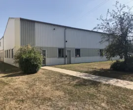 Vente Entrepôt d'une surface de 700 m² à vendre au sud de la Bourgogne