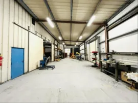 Vente À vendre – Local d'activités de 1 969 m² à Gonfreville-l'Orcher – Seine-Maritime