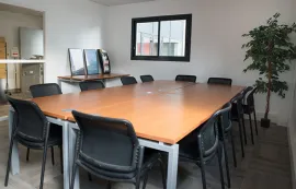 Location À louer – bureaux de 15 m² à 71 m² à Nîmes